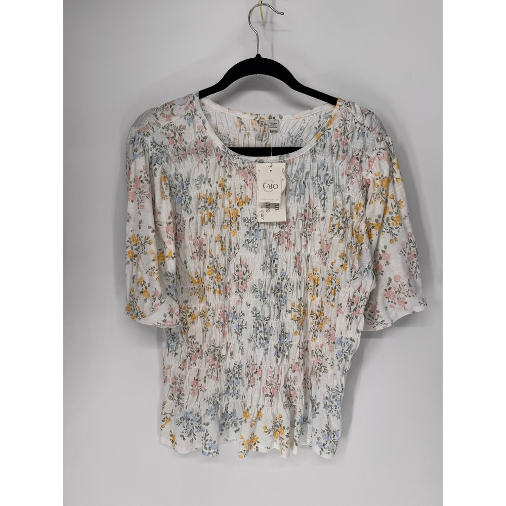 Cato Top Women 22/24W White NWT Floral Smocked Flutter Sleeve Southern Charm